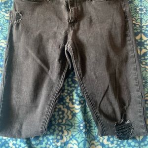 711 Levi’s Skinny Jeans